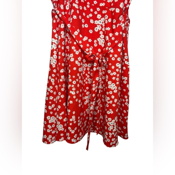 Banana Republic Red Floral Short Flutter Sleeve Mini Dress Size 14 - Picture 2 of 12